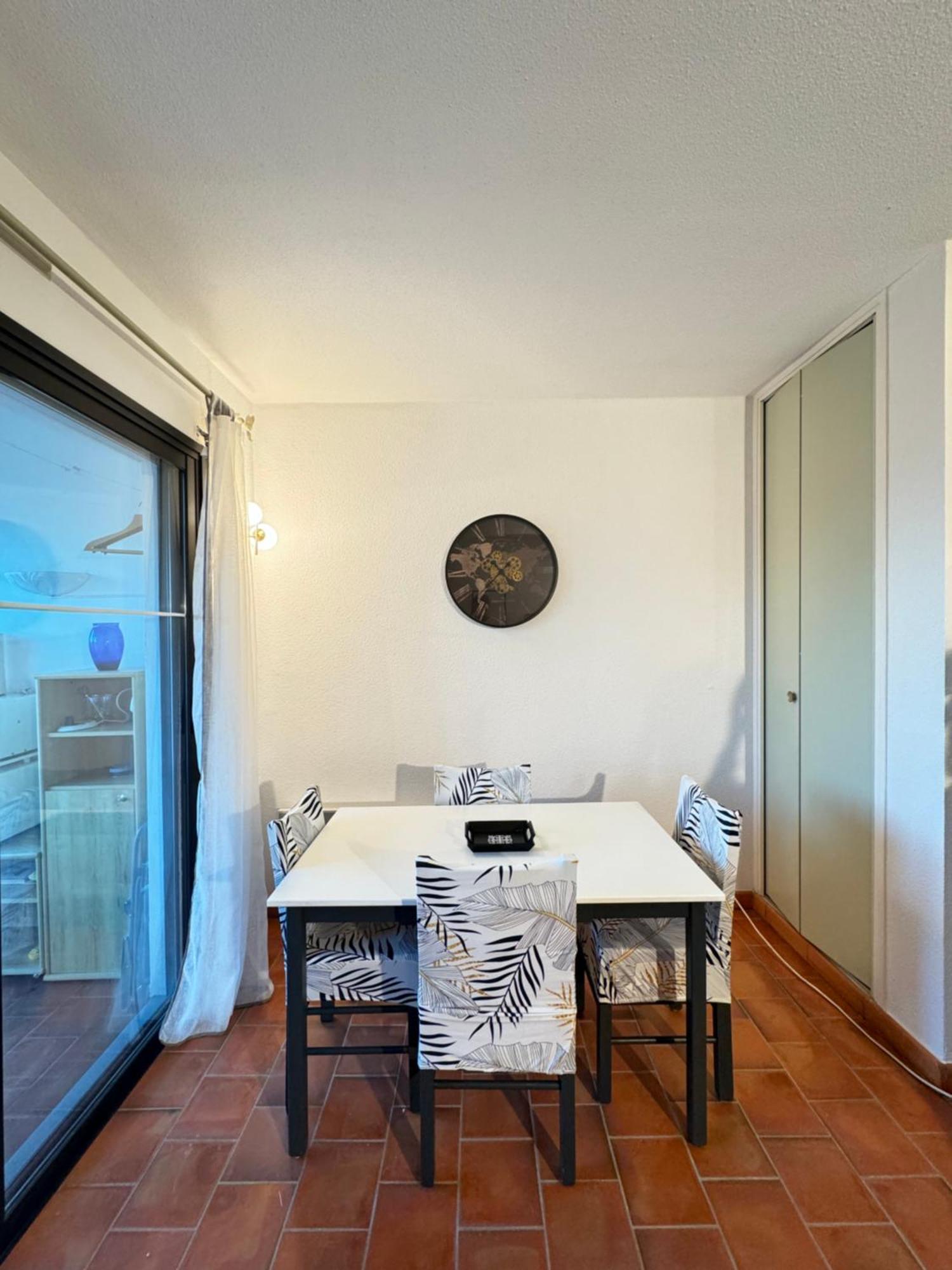 Studio Dans Residence, Piscine Lagon, Tennis Et Aire De Jeux Fréjus Exteriör bild