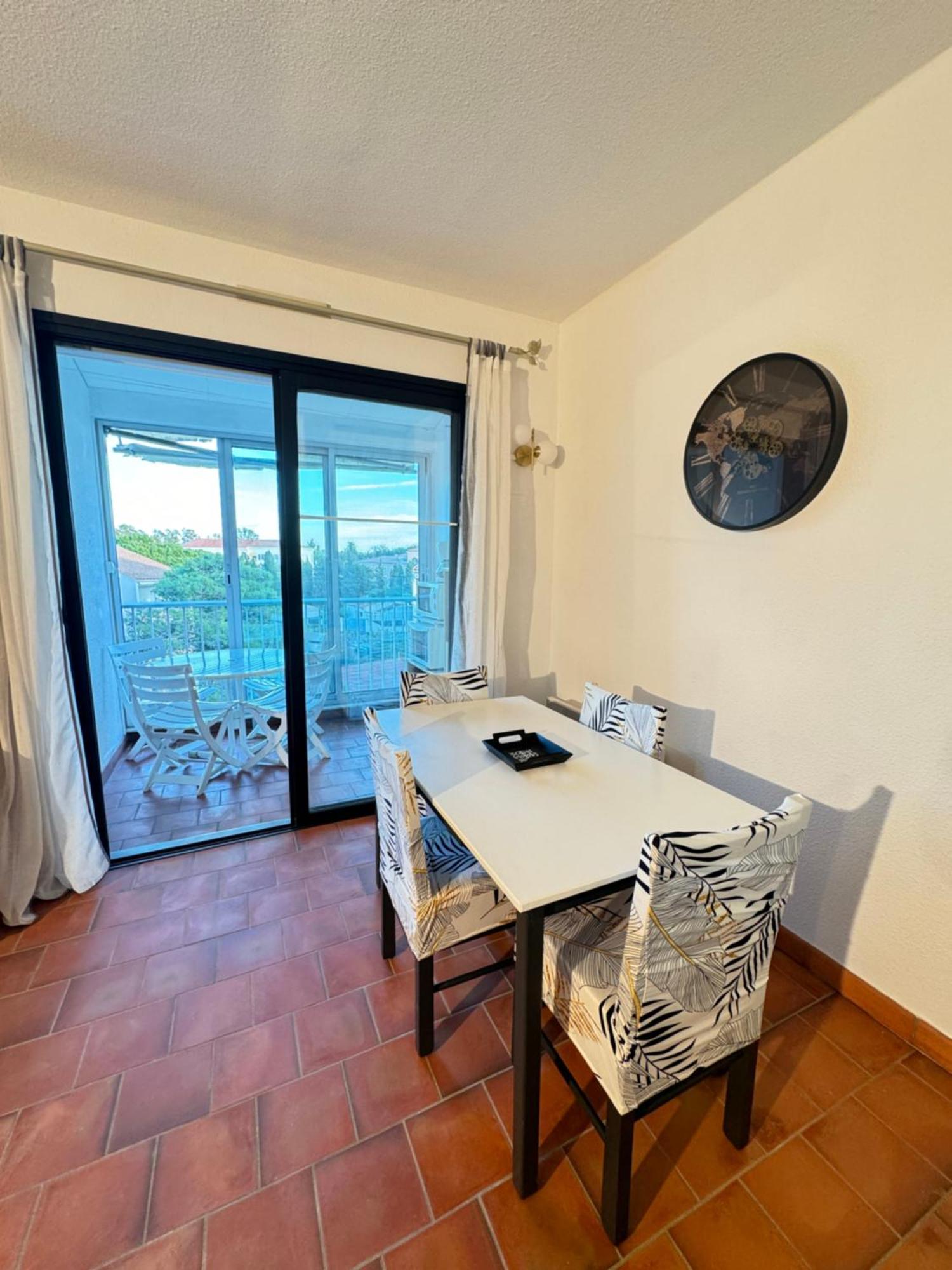 Studio Dans Residence, Piscine Lagon, Tennis Et Aire De Jeux Fréjus Exteriör bild